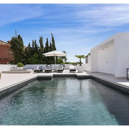 Casa Tev - Puente * Marbella