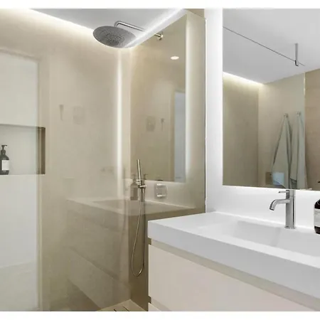 Casa Tev - Puente Apartment Marbella
